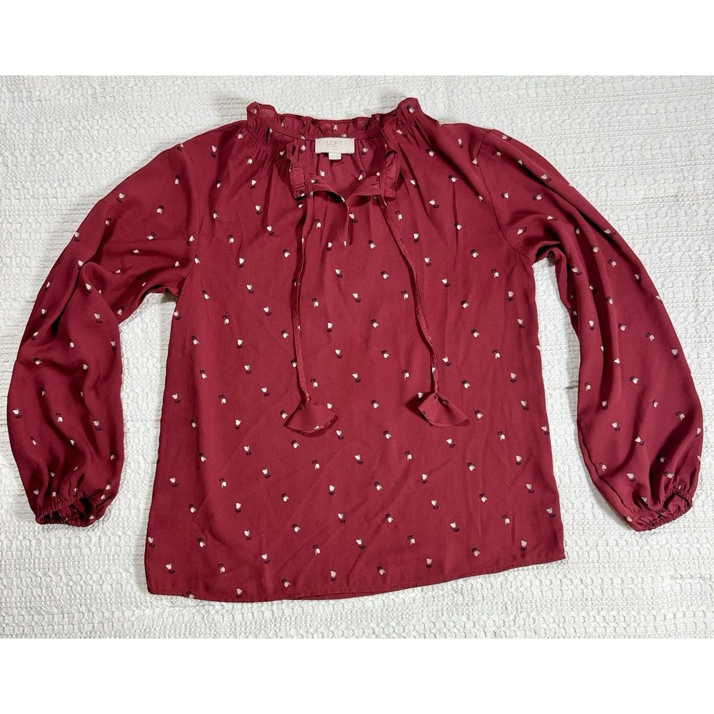 Loft Outlet women's Petite maroon Floral blouse XSP (B7)